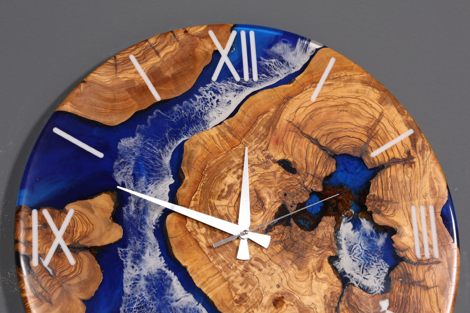 Wunderschöne Handgefertigte XXL Epoxidharz Uhr Olivenbaum Wanduhr Epoxy Analog Uhr