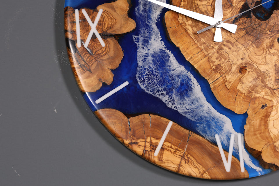 Wunderschöne Handgefertigte XXL Epoxidharz Uhr Olivenbaum Wanduhr Epoxy Analog Uhr