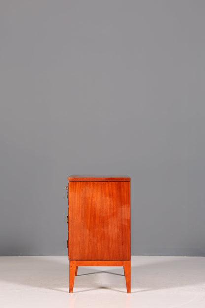 Schlichte Mid Century Kommode Danish Design Sideboard Holz Wäschekommode 60er Jahre