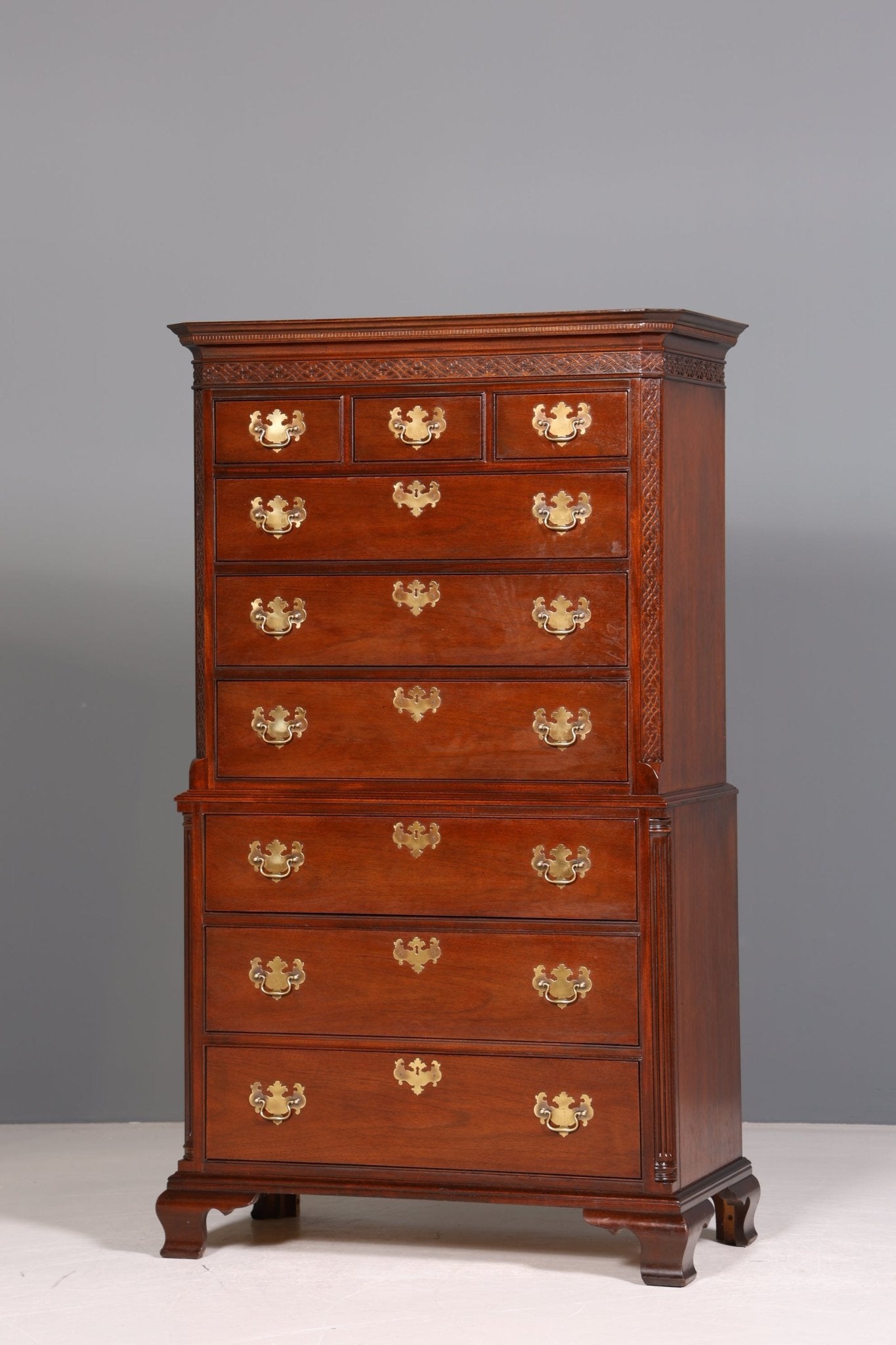 Stylish chest of drawers from the brand American Masterpiece Collection by Hickory Antique Style USA Highboard Vertiko Chest of Drawers