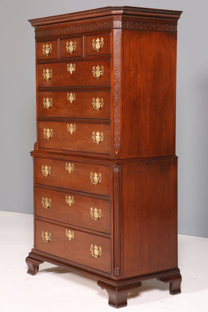 Stylish chest of drawers from the brand American Masterpiece Collection by Hickory Antique Style USA Highboard Vertiko Chest of Drawers