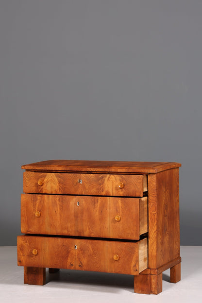 Stylish Original Biedermeier Chest of Drawers Antique around 1880 Sideboard