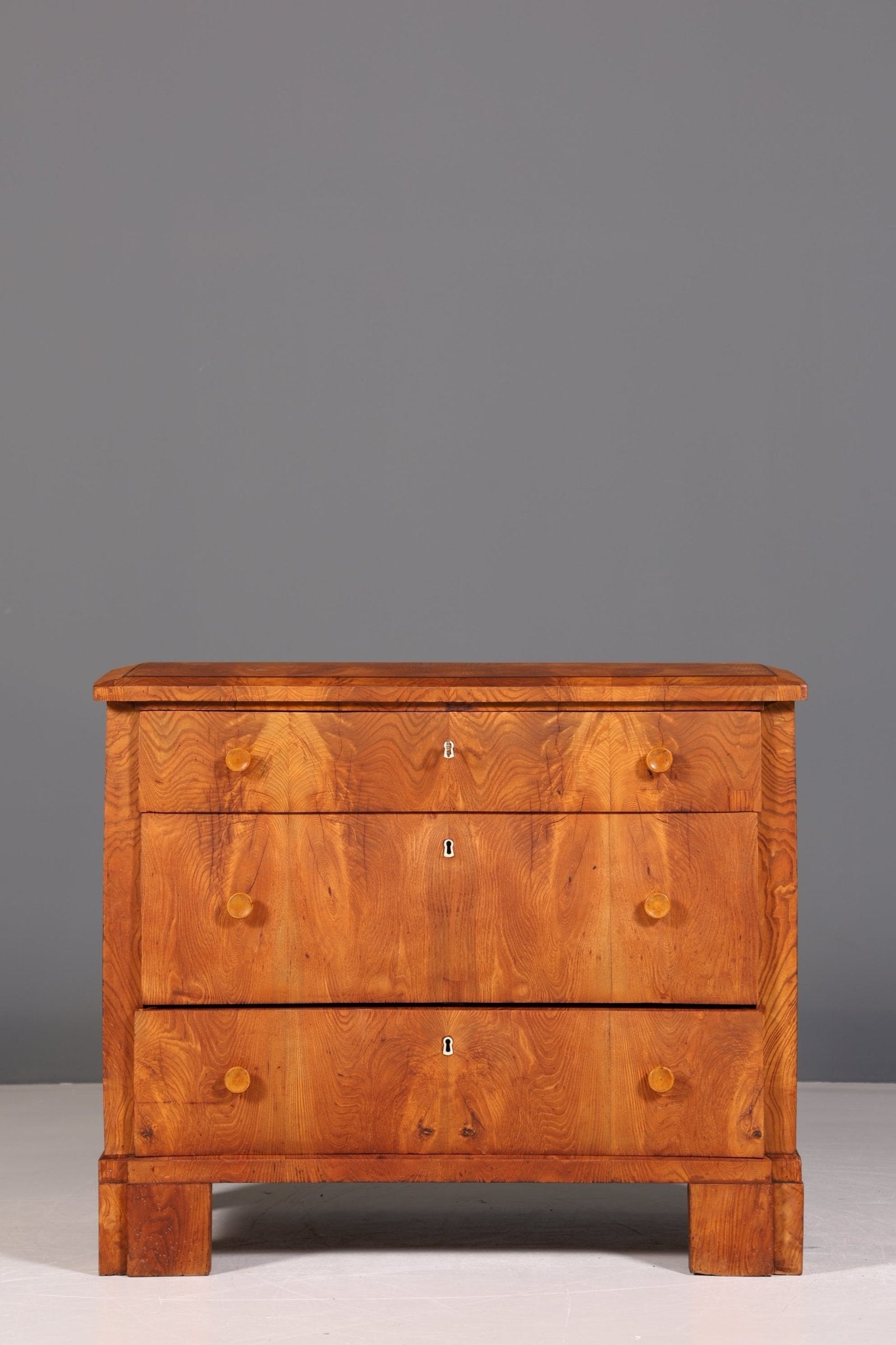 Stylish Original Biedermeier Chest of Drawers Antique around 1880 Sideboard