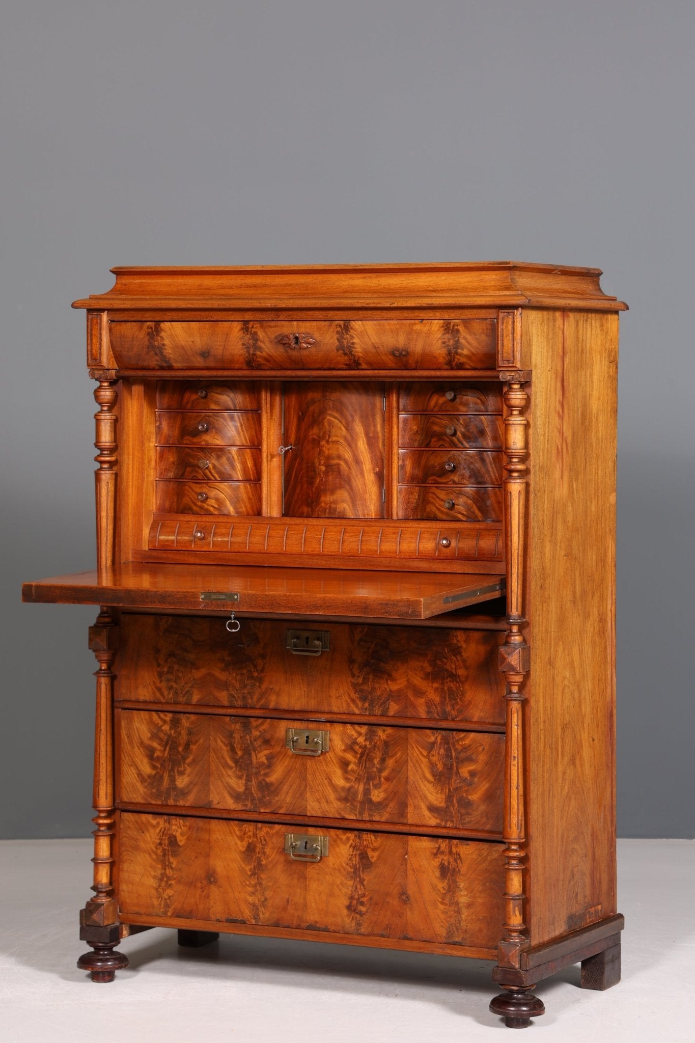 Stilvoller Gründerzeit Sekretär Vertiko Highboard Louis Philippe Kommode Schrank um 1880