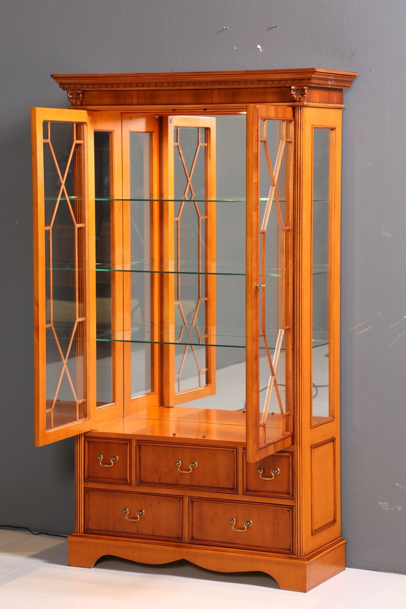 Beautiful English Display Cabinet Yew Bookcase Buffet Antique Style Glass Display Cabinet