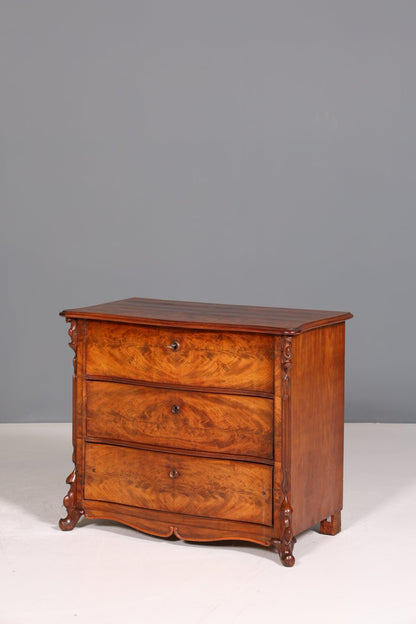 Beautiful Louis Philippe chest of drawers walnut around 1890