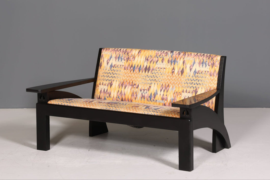 Beautiful Cassina Hill House Couch Design Italian Sofa 1980s by Charles Rennie Mackintosh 1 of 2