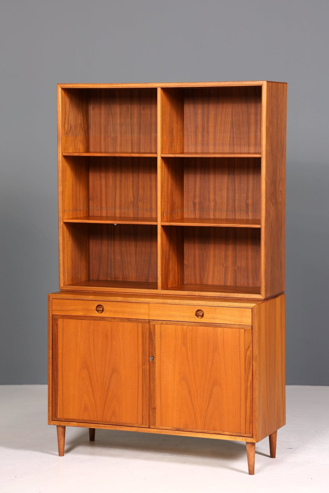 Wunderschönes Mid Century Regal Made in Denmark echt Holz Schrank Danish Design Retro Kommode Vintage Bücherregal 60er Jahre 1 von 2